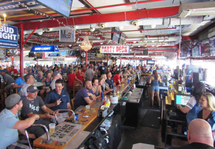 Let's Go Rays! - Ferg's Sports BarFerg's Sports Bar